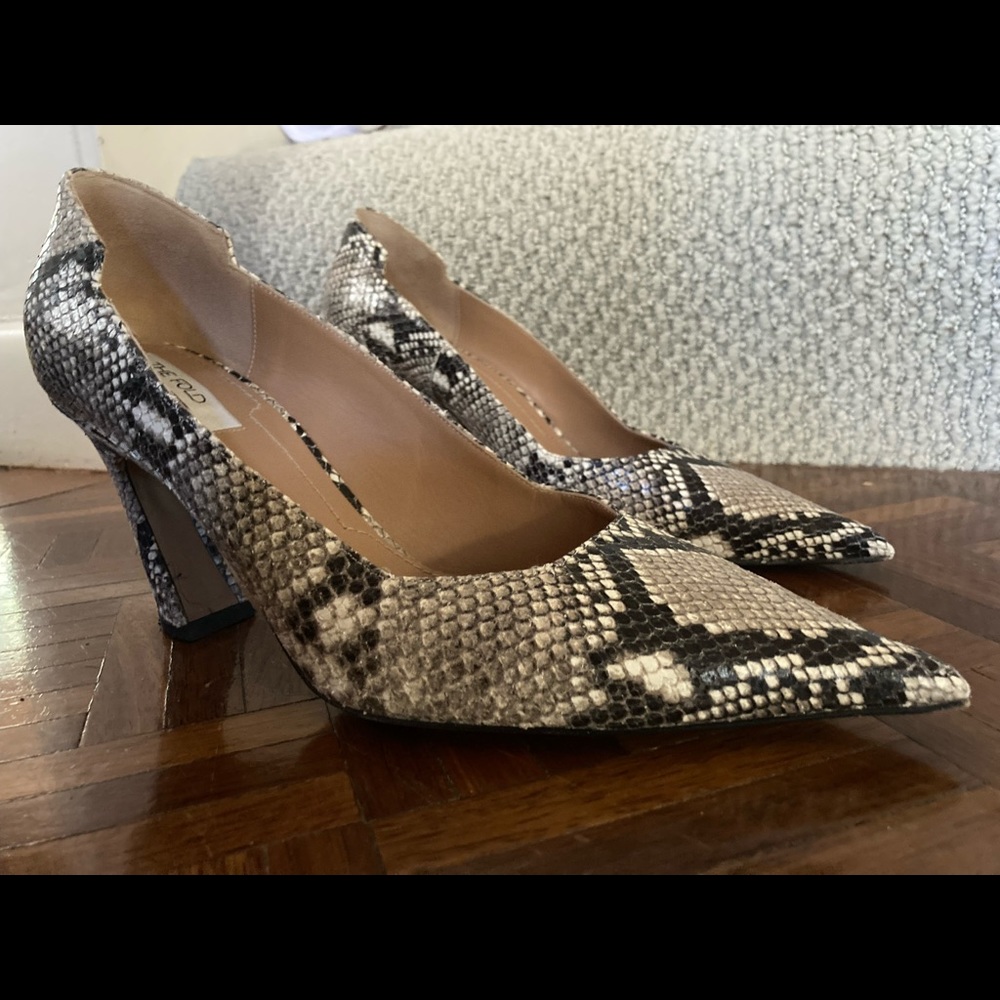 Fold Milano 80 Snake Embossed Leather Shoes for sale! In excellent condition!
